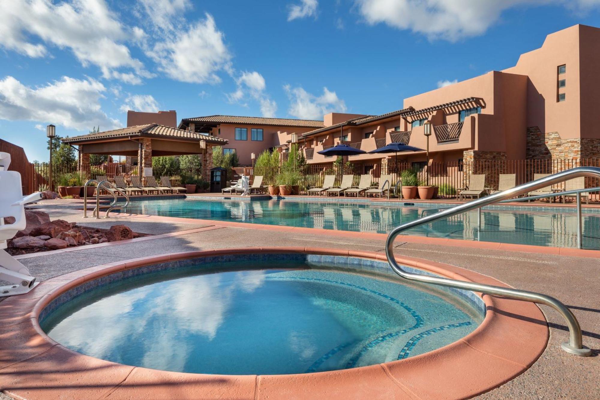 Courtyard By Marriott Sedona Hotel Bagian luar foto
