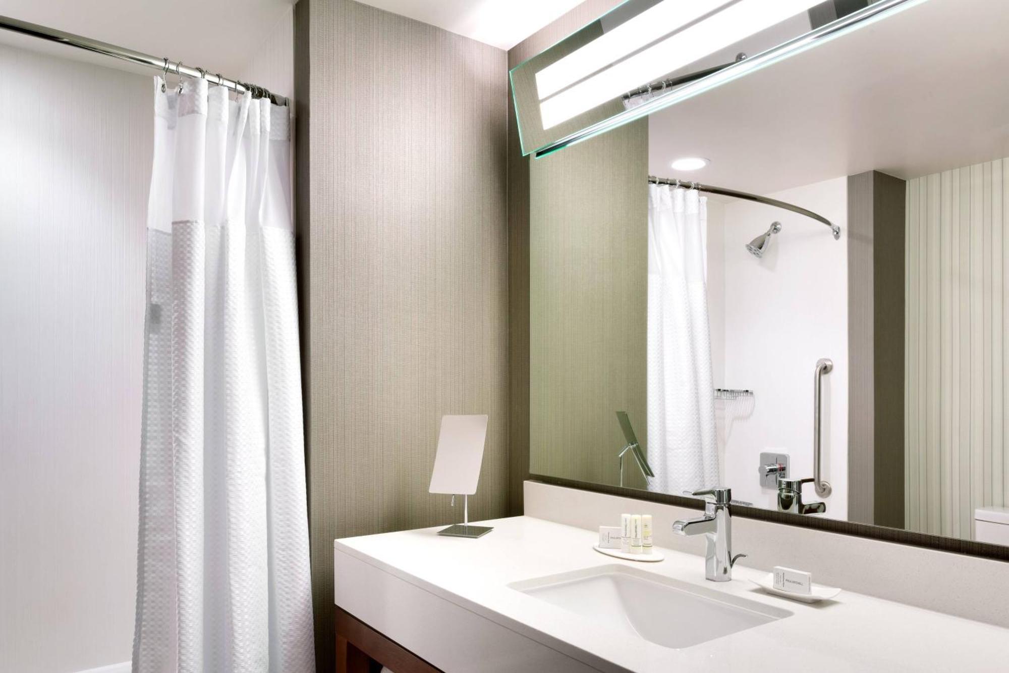 Courtyard By Marriott Sedona Hotel Bagian luar foto